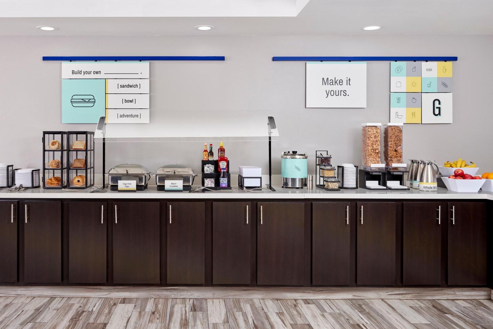 Garner By Ihg Phoenix - 2* Surprise