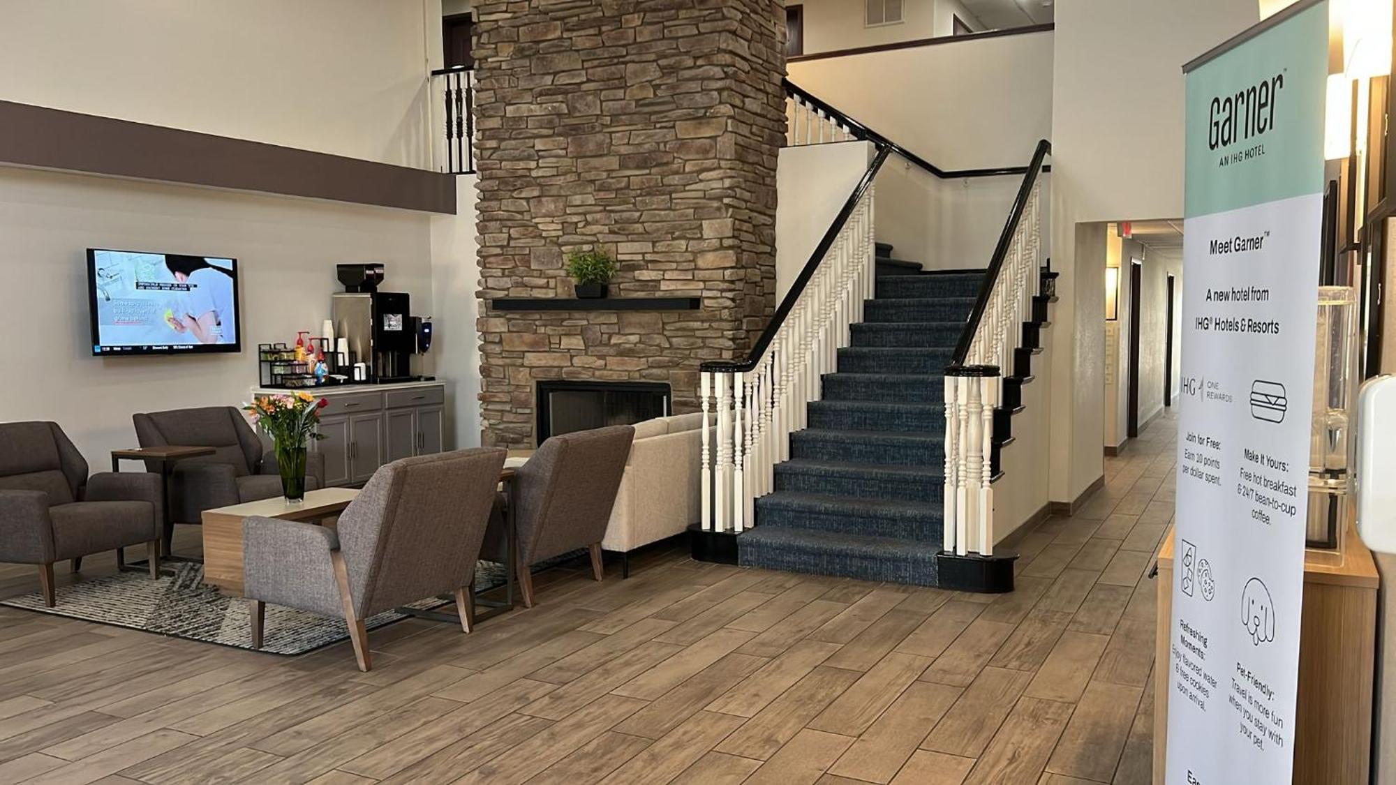 Garner By Ihg Phoenix - 2* Surprise