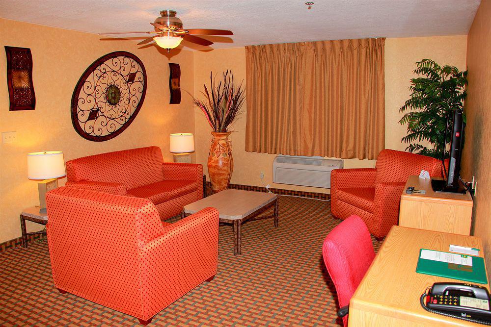 Garner By Ihg Phoenix - Hotel